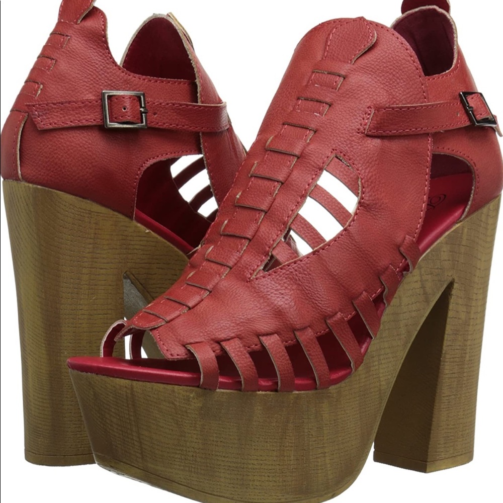BNIB Penny Loves Kenny red platform heels sz 6 Y2K